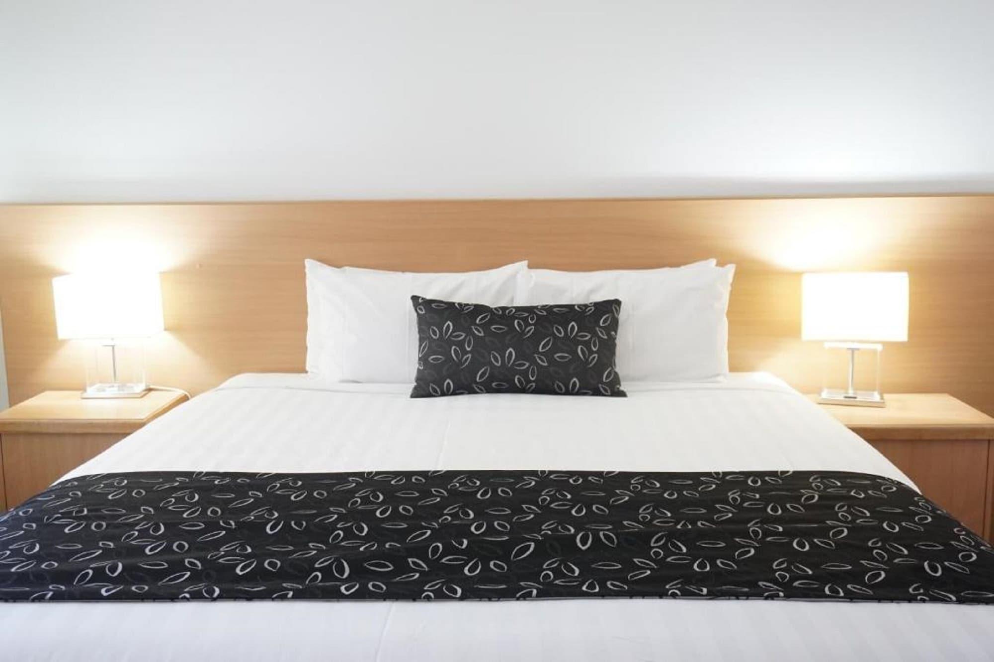 The Charles Hotel Вага Вага Екстериор снимка