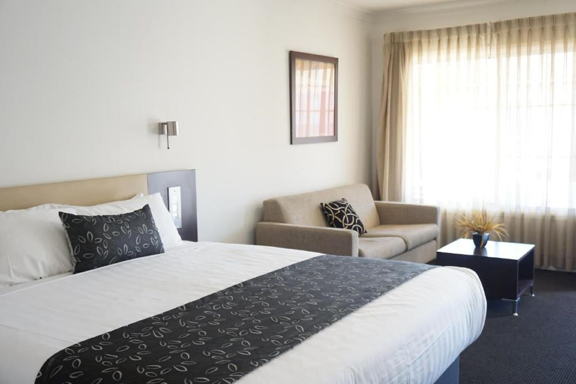 The Charles Hotel Вага Вага Екстериор снимка