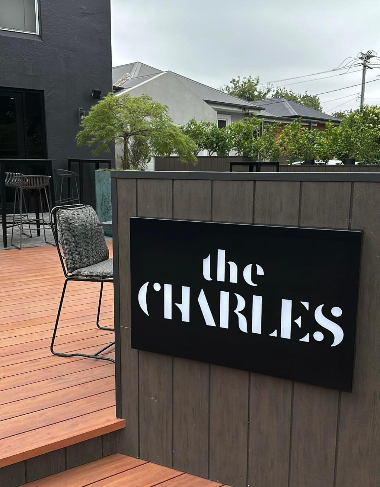 The Charles Hotel Вага Вага Екстериор снимка