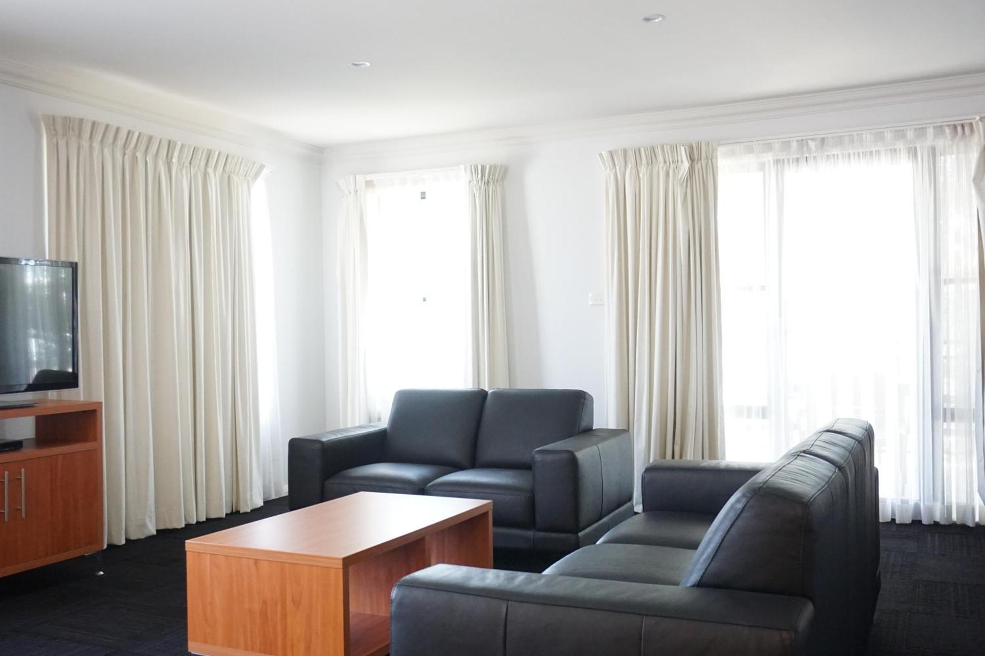 The Charles Hotel Вага Вага Екстериор снимка